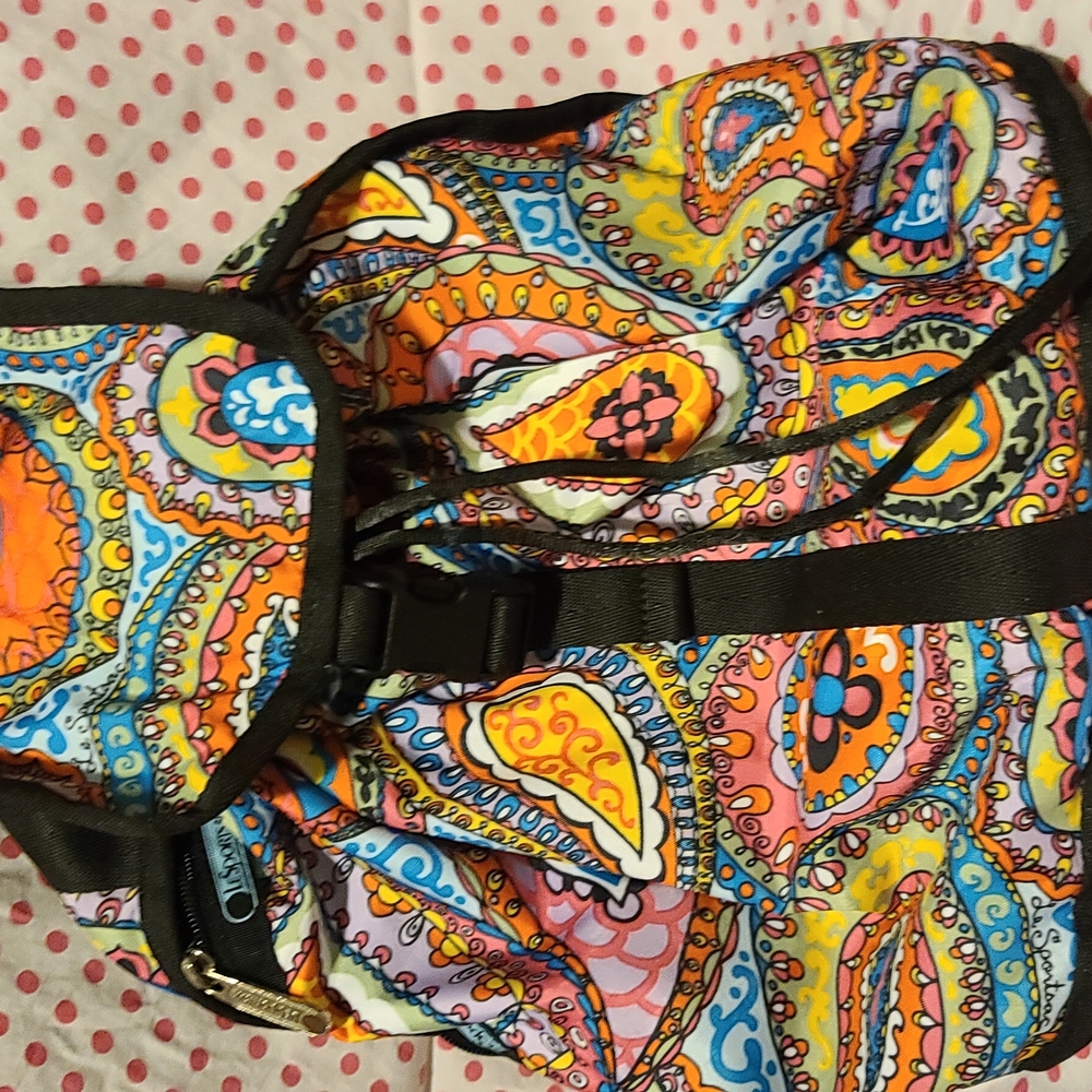 Paisley 🎒Lesportsac mini backpack beautiful like new